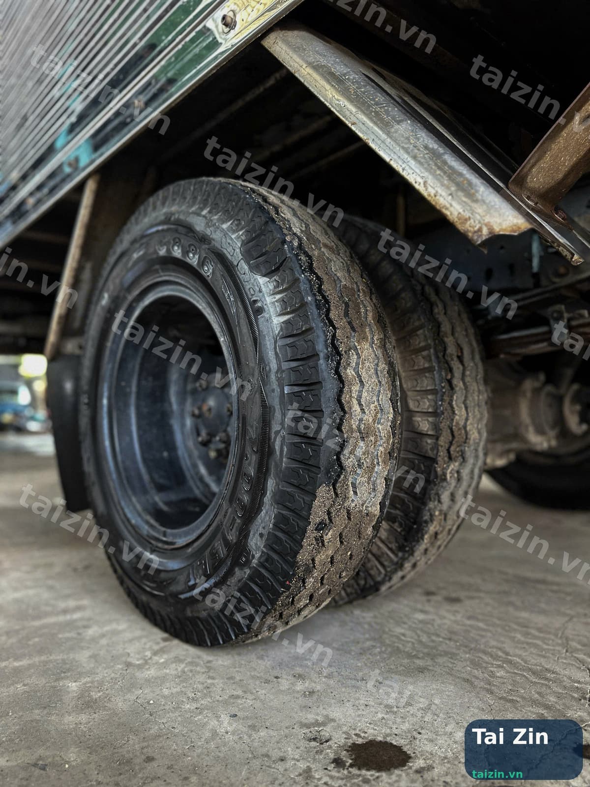 ISUZU - QKR270 - THÙNG KÍN - 2019 - BAO RÚT HỒ SƠ Thumbnail 7