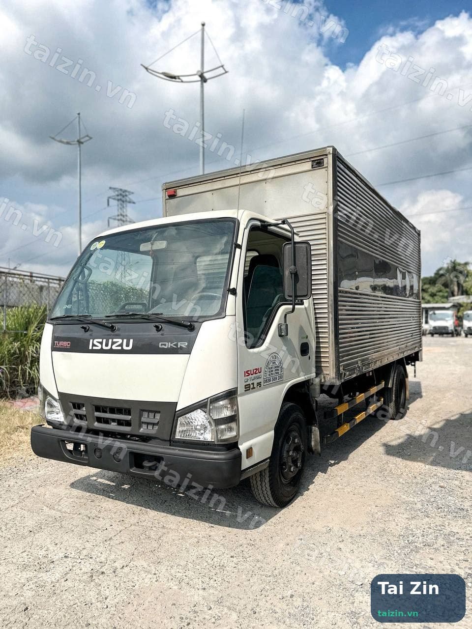 Isuzu 91ps - 2016 - thùng kín Thumbnail 7
