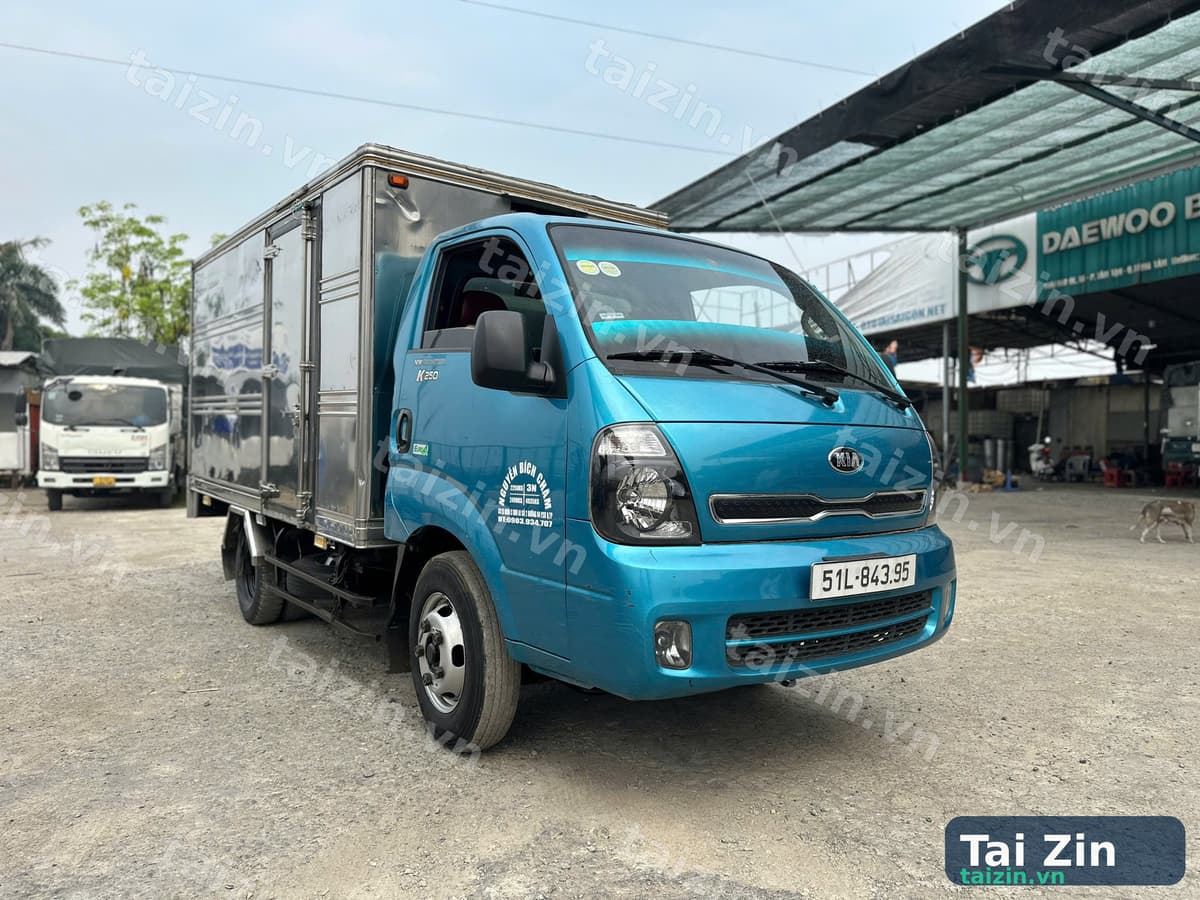 KIA - K250 - THÙNG KÍN - 2020 - BAO RÚT HỒ SƠ