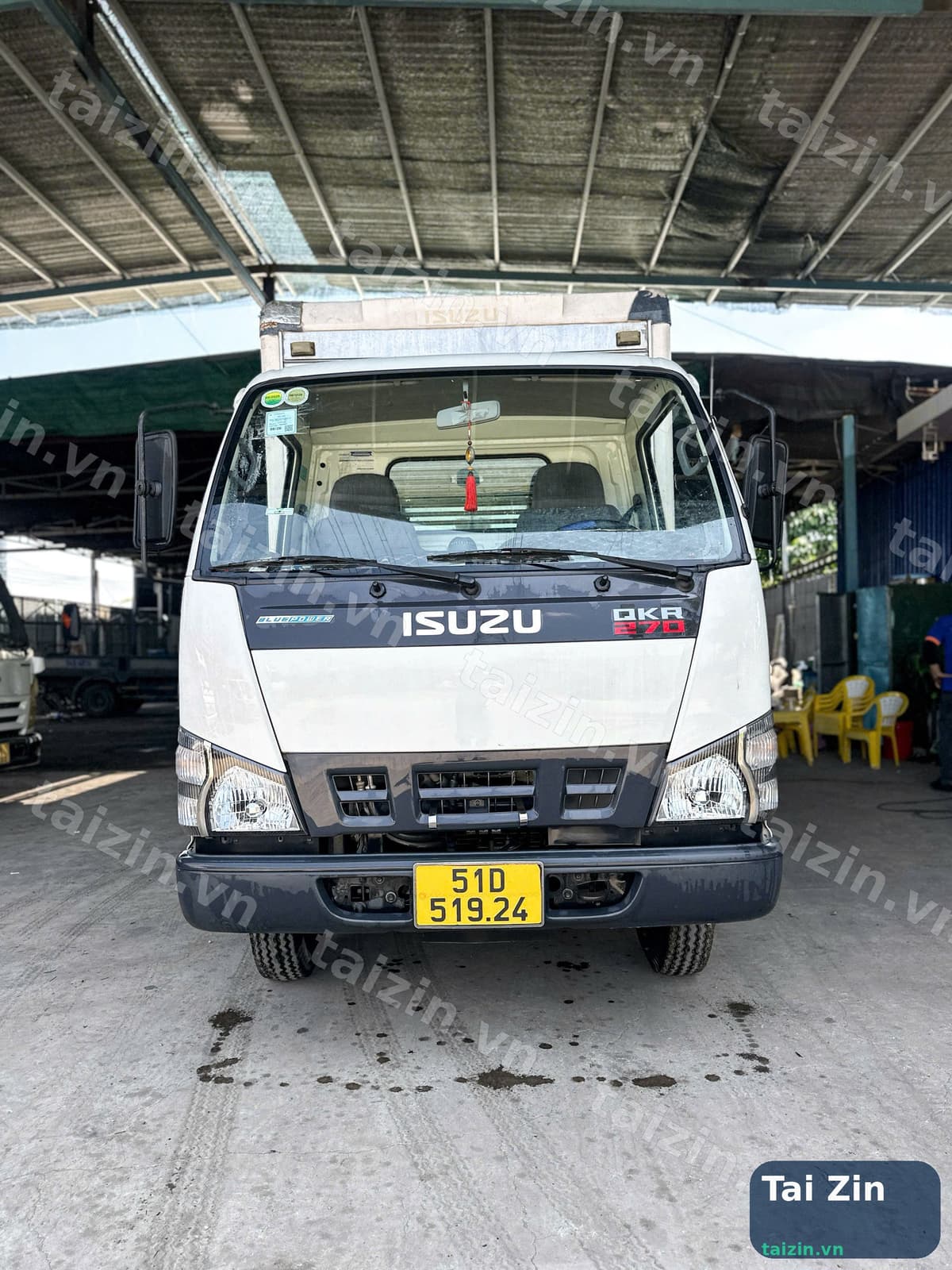 ISUZU - QKR270 - THÙNG KÍN - 2019 - BAO RÚT HỒ SƠ Thumbnail 2
