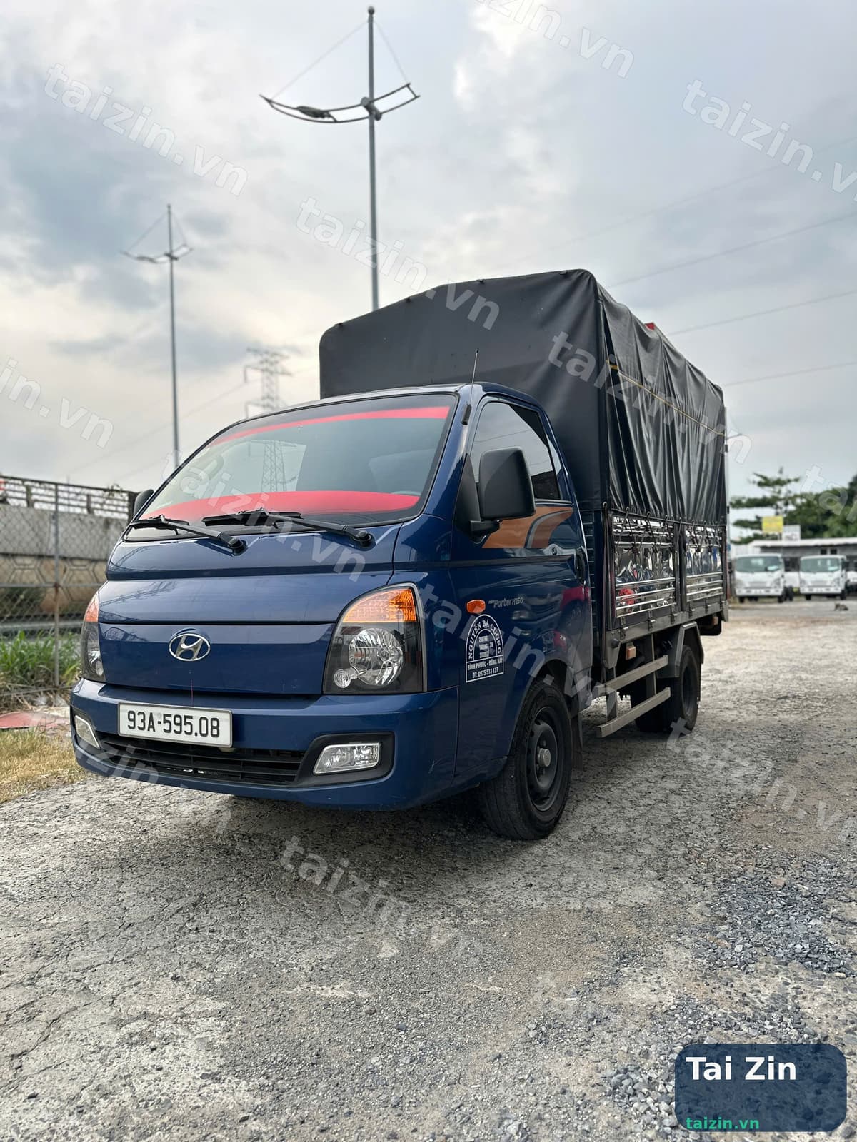 HYUNDAI - H150 - THÙNG MUI BẠT - 2024 - BAO RÚT HỒ SƠ Thumbnail 2