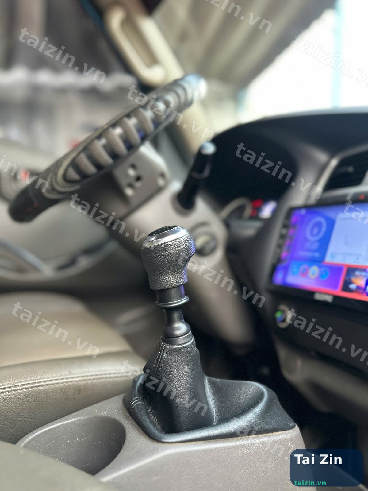 HYUNDAI - H150 - THÙNG MUI BẠT - 2024 - BAO RÚT HỒ SƠ Thumbnail 16