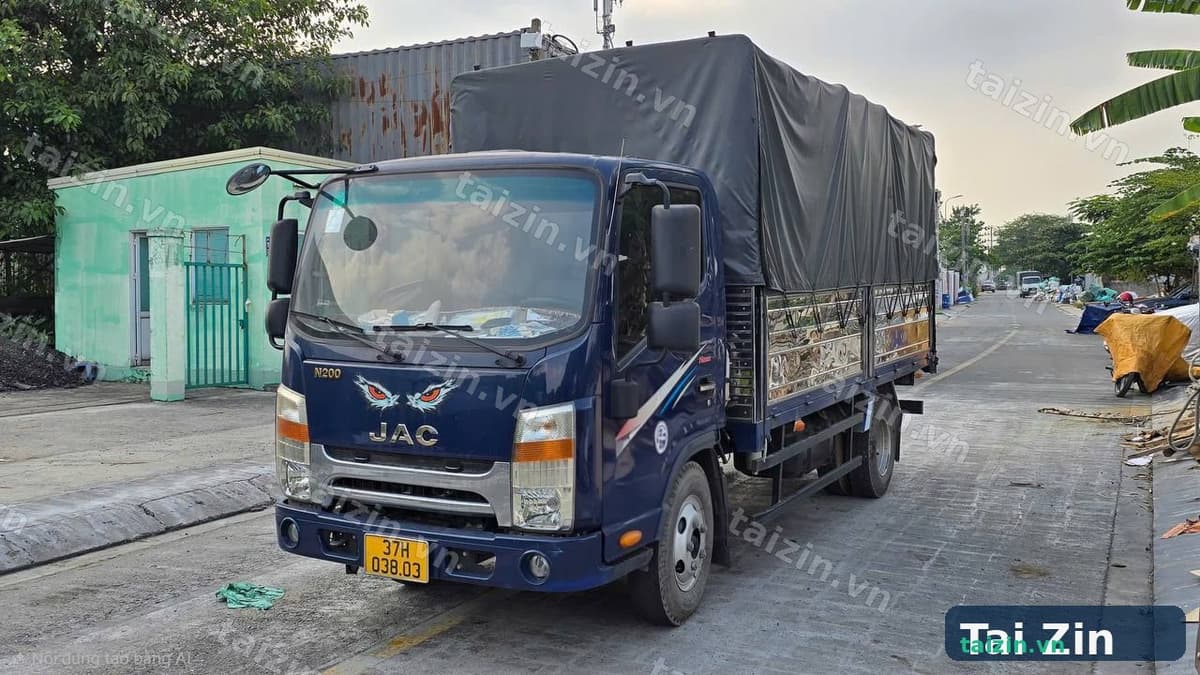 JAC N200 thùng mui bạt